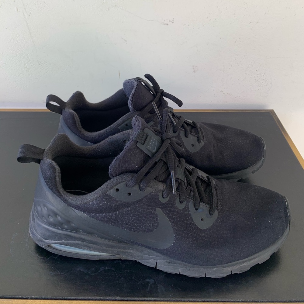 Nike Air Black